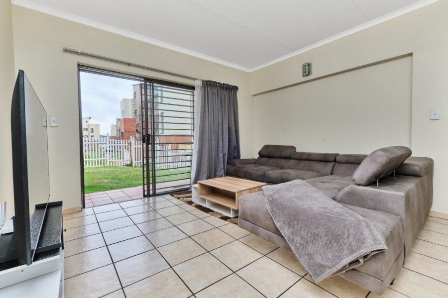 2 Bedroom Property for Sale in Barbeque Downs Gauteng