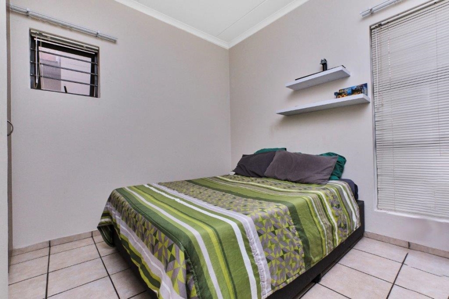 2 Bedroom Property for Sale in Barbeque Downs Gauteng