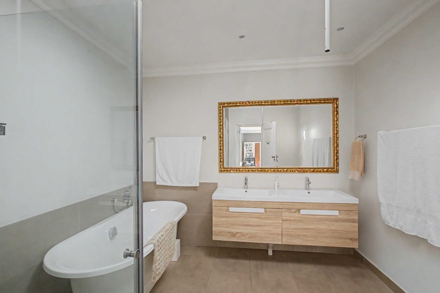 4 Bedroom Property for Sale in River Club Gauteng