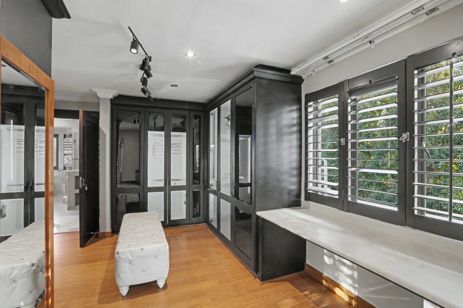 4 Bedroom Property for Sale in Bryanston Gauteng