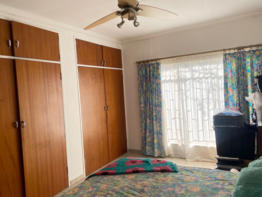 4 Bedroom Property for Sale in Garsfontein Gauteng