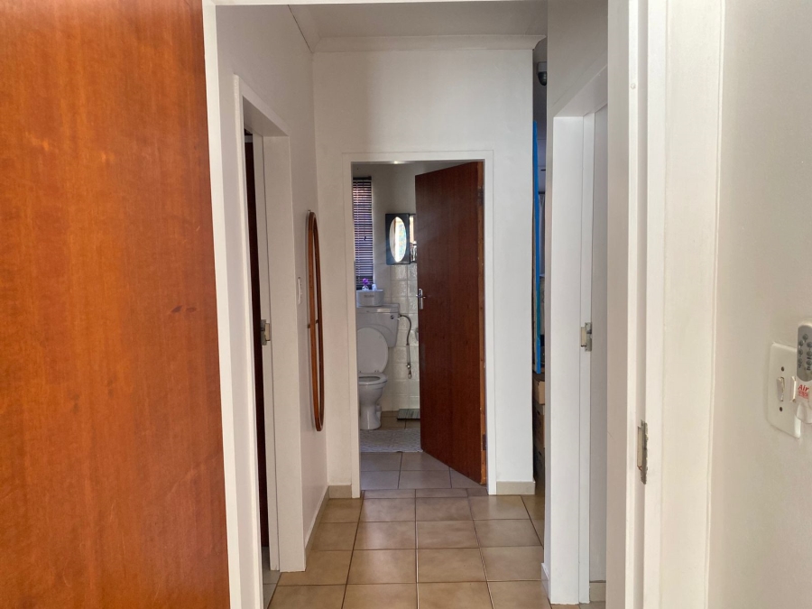 4 Bedroom Property for Sale in Garsfontein Gauteng