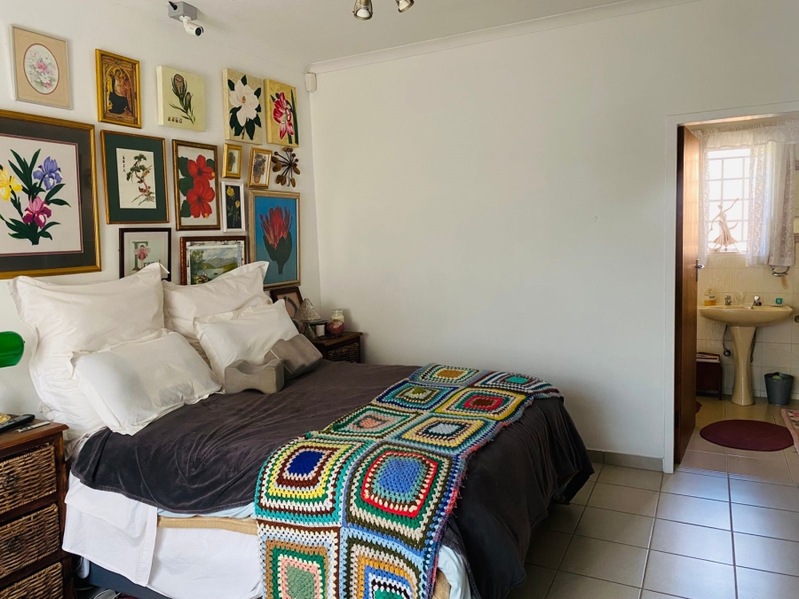 4 Bedroom Property for Sale in Garsfontein Gauteng