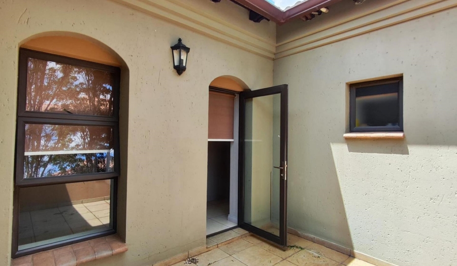 4 Bedroom Property for Sale in Sunward Park Gauteng
