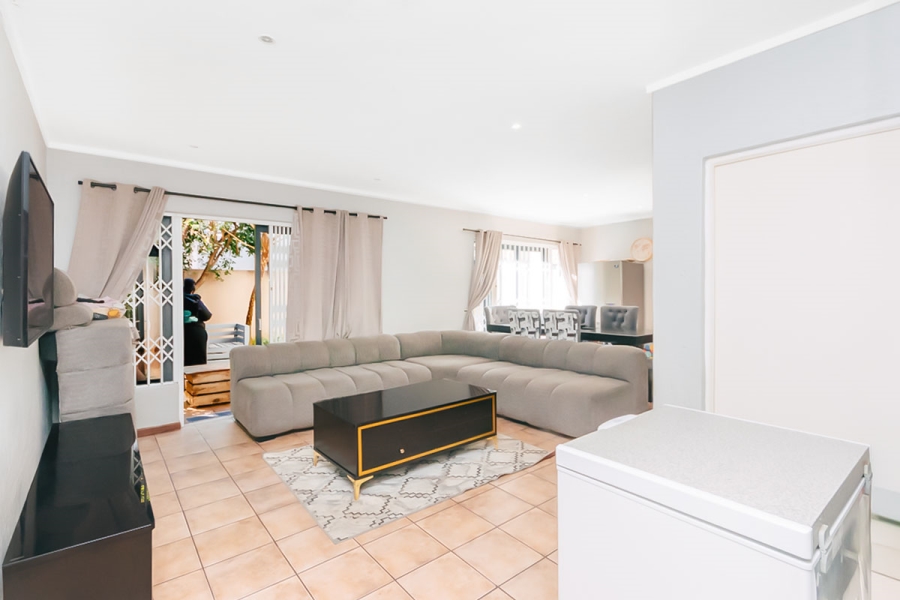 2 Bedroom Property for Sale in Darrenwood Gauteng