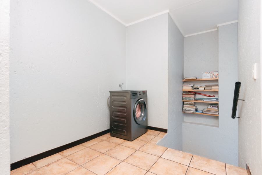 2 Bedroom Property for Sale in Darrenwood Gauteng