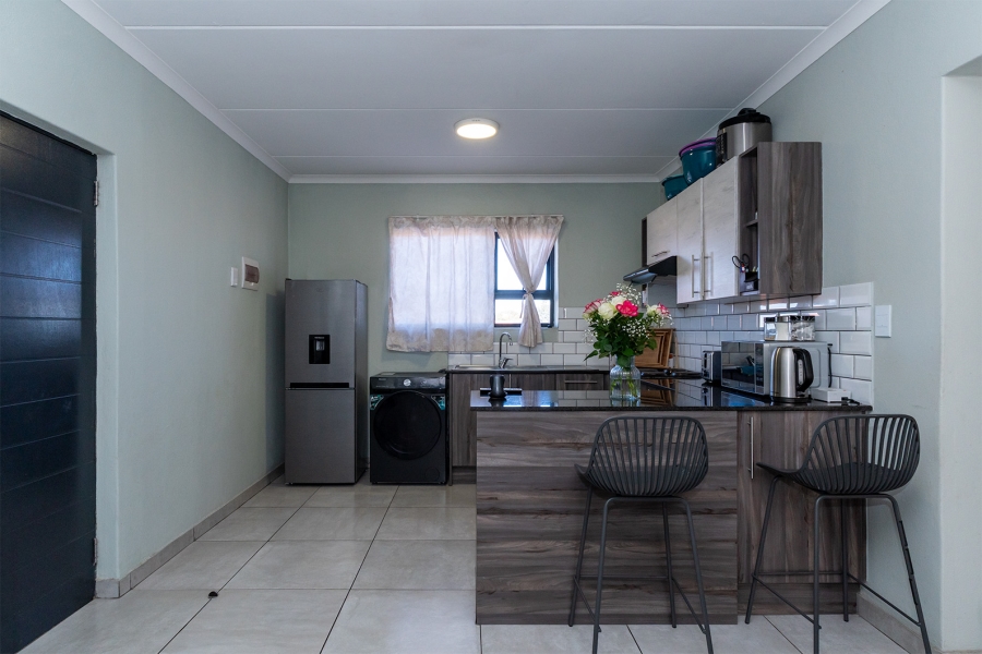 2 Bedroom Property for Sale in Jansenpark Gauteng