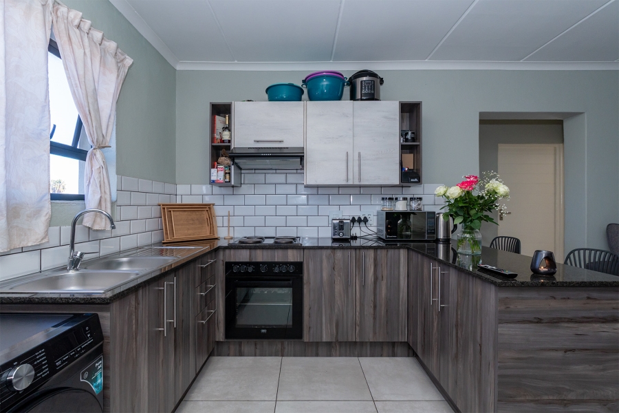 2 Bedroom Property for Sale in Jansenpark Gauteng