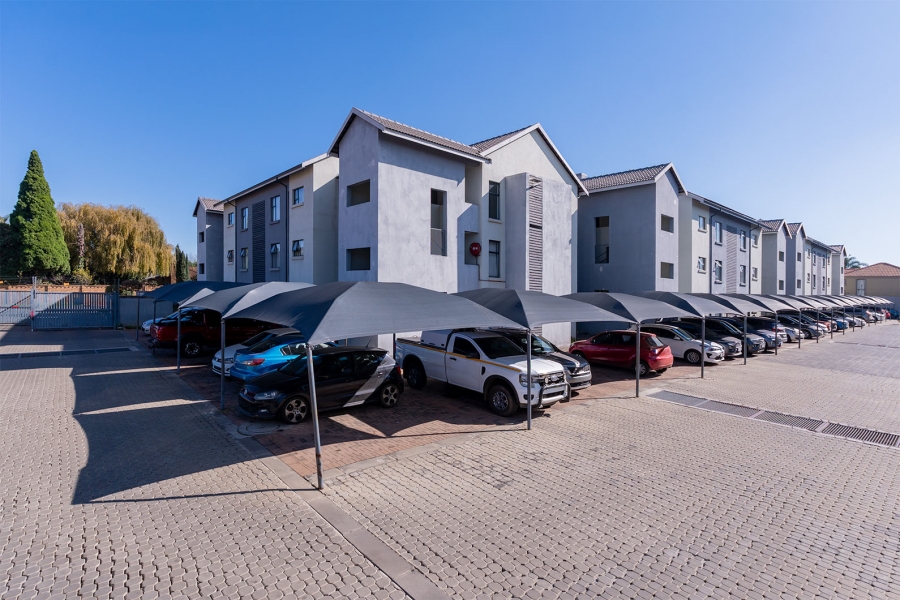 2 Bedroom Property for Sale in Jansenpark Gauteng
