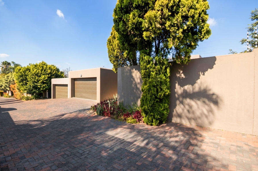2 Bedroom Property for Sale in Ferndale Gauteng