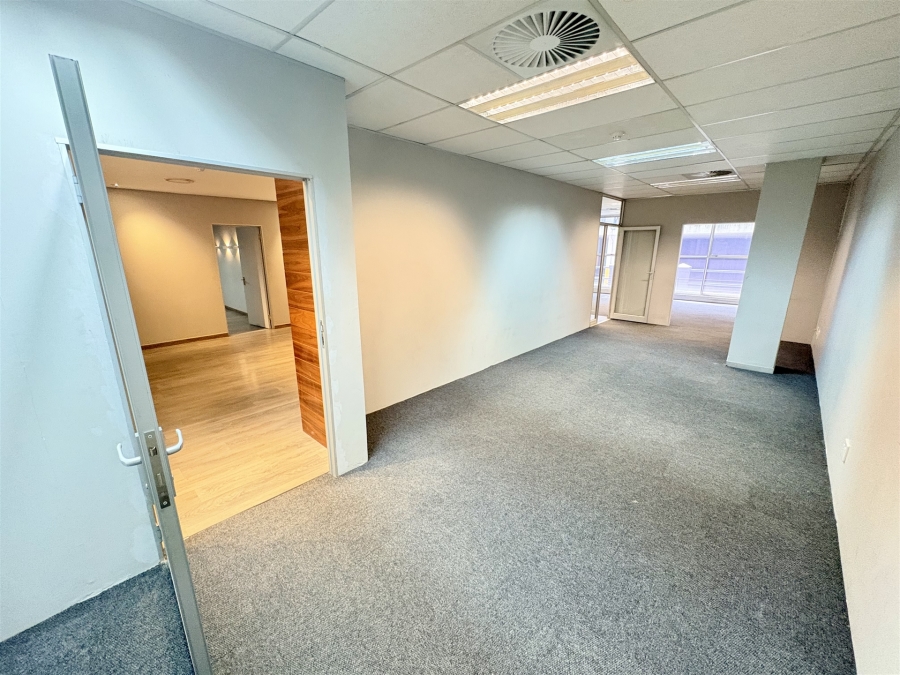 To Let Commercial Property for Rent in Bedfordview Gauteng