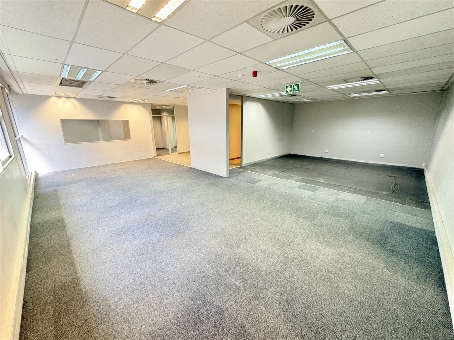 To Let Commercial Property for Rent in Bedfordview Gauteng