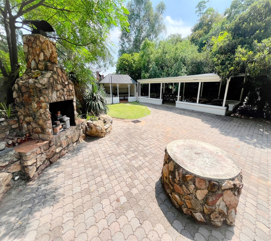 To Let Commercial Property for Rent in Parktown Gauteng
