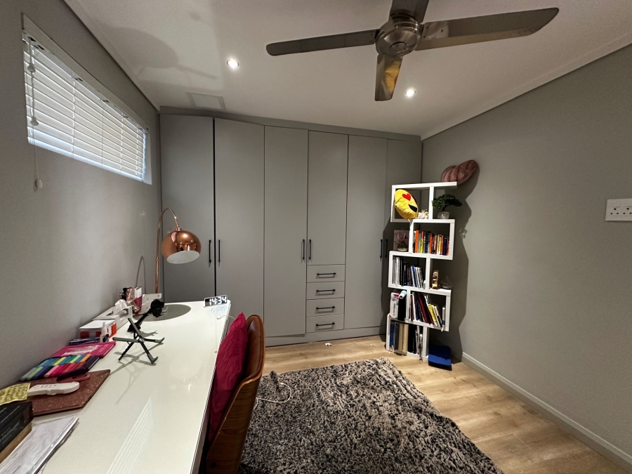 To Let 2 Bedroom Property for Rent in Ascend to Midstream Gauteng