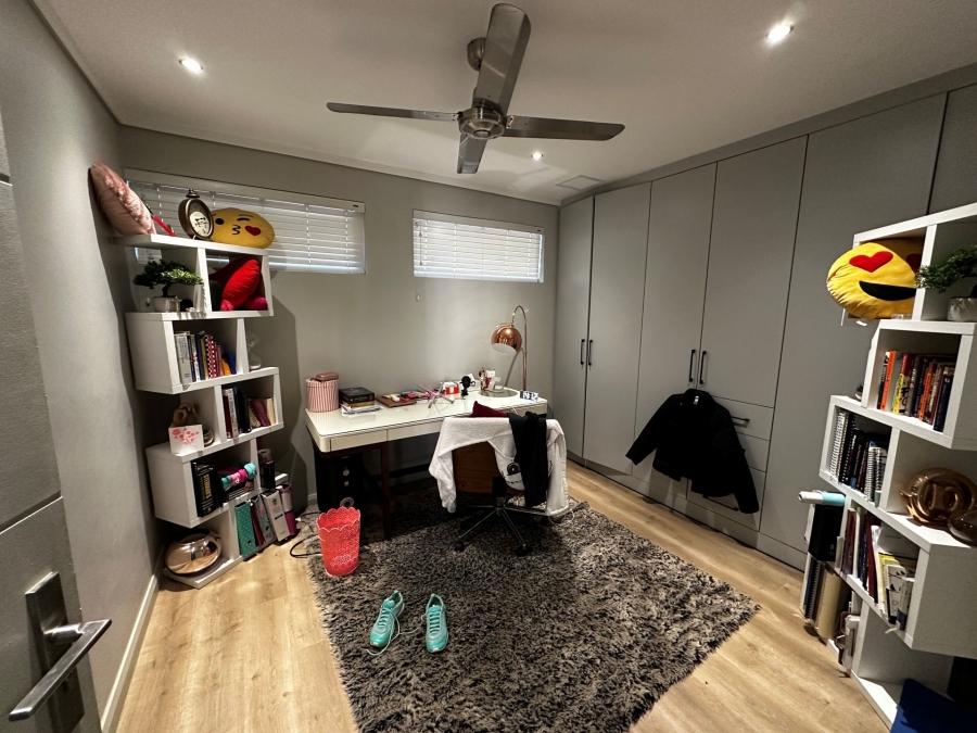 To Let 2 Bedroom Property for Rent in Ascend to Midstream Gauteng
