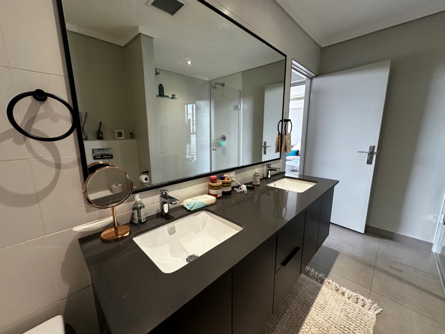 To Let 2 Bedroom Property for Rent in Ascend to Midstream Gauteng