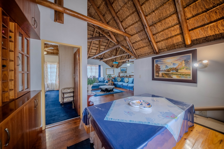 5 Bedroom Property for Sale in Doornpoort Gauteng