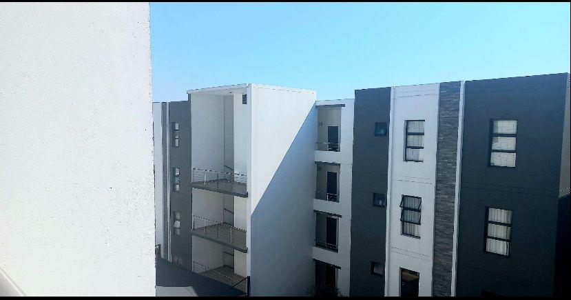 1 Bedroom Property for Sale in Carlswald Gauteng