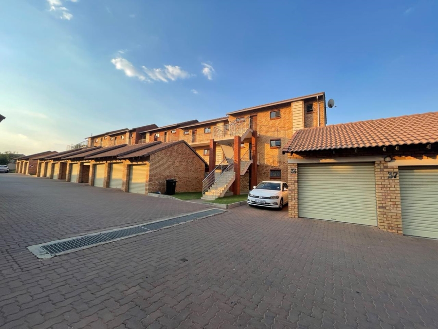2 Bedroom Property for Sale in Sagewood Gauteng