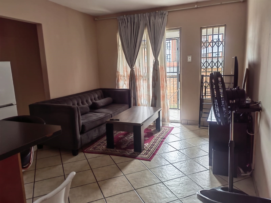 To Let 2 Bedroom Property for Rent in Vorna Valley Gauteng