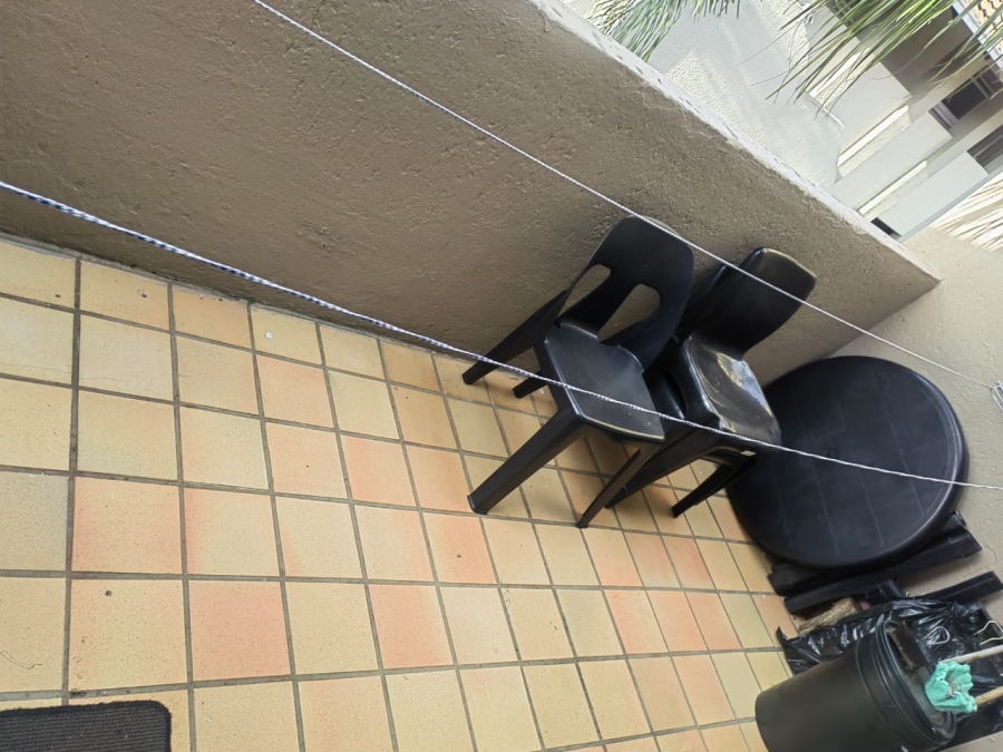 2 Bedroom Property for Sale in Vorna Valley Gauteng