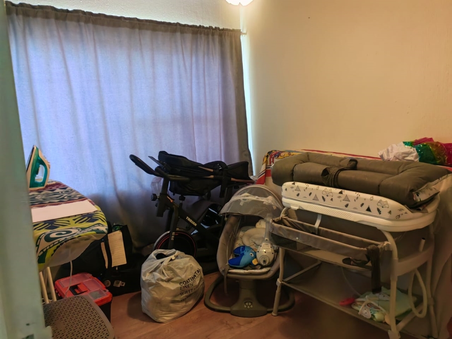 2 Bedroom Property for Sale in Vorna Valley Gauteng