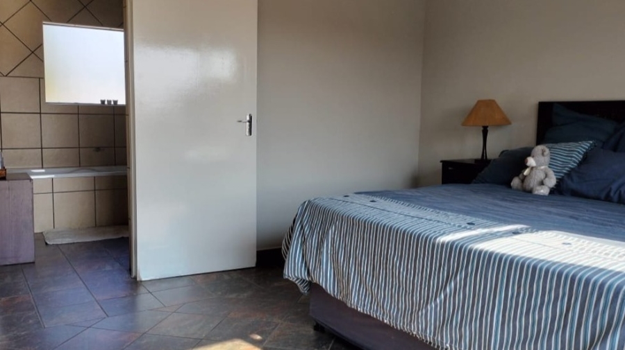 3 Bedroom Property for Sale in Misty Bay Gauteng
