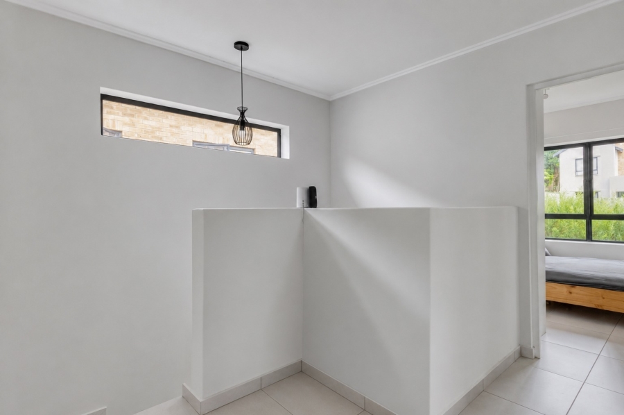 3 Bedroom Property for Sale in Broadacres Gauteng
