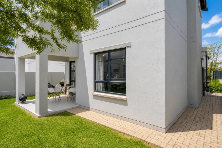 3 Bedroom Property for Sale in Broadacres Gauteng