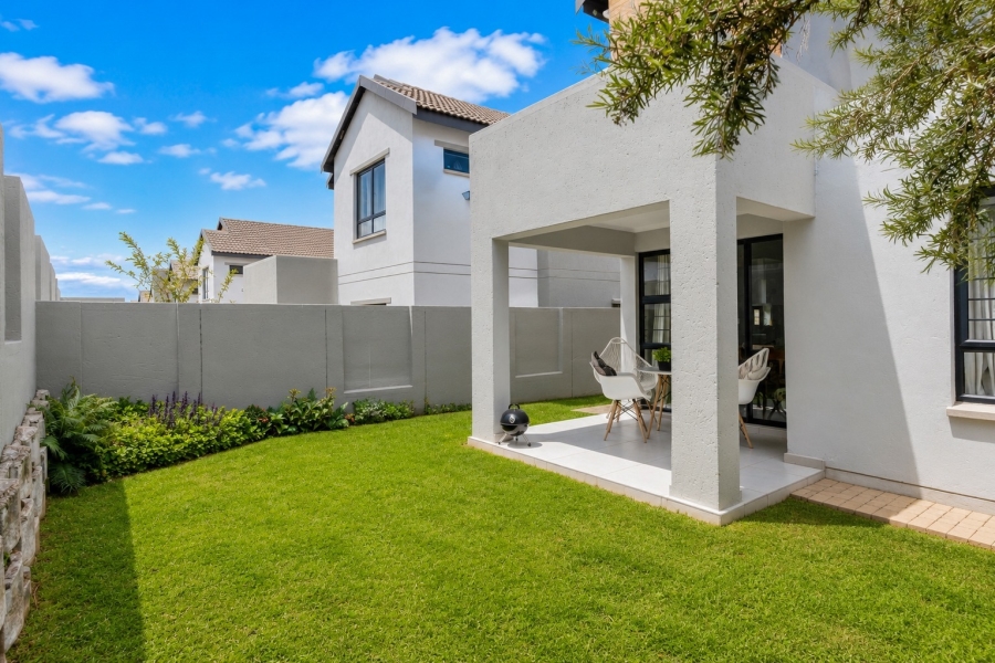 3 Bedroom Property for Sale in Broadacres Gauteng