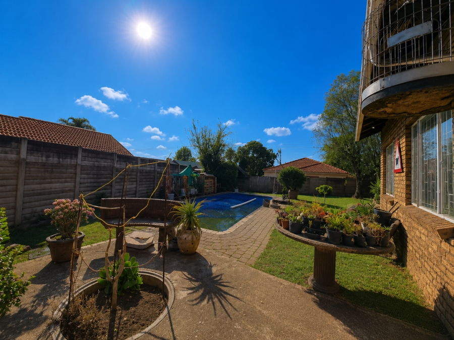 3 Bedroom Property for Sale in The Reeds Gauteng