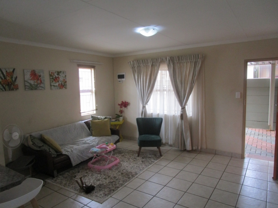 To Let 3 Bedroom Property for Rent in Leopard