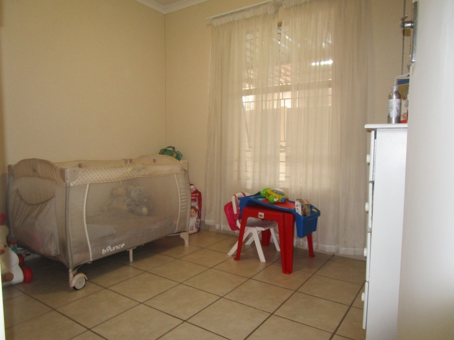 To Let 3 Bedroom Property for Rent in Leopard