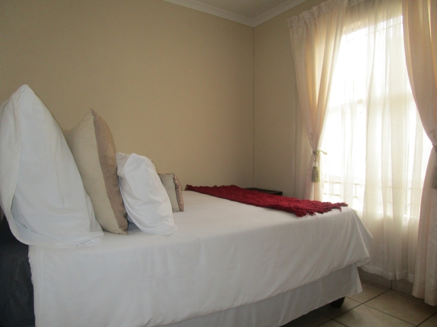 To Let 3 Bedroom Property for Rent in Leopard