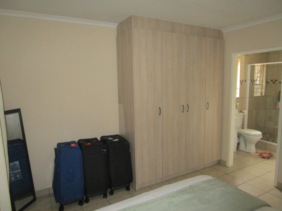 To Let 3 Bedroom Property for Rent in Leopard