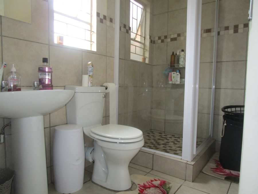 To Let 3 Bedroom Property for Rent in Leopard