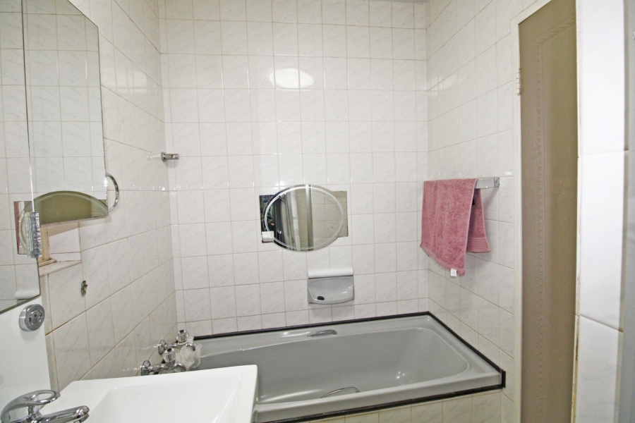 3 Bedroom Property for Sale in Bryanston Gauteng