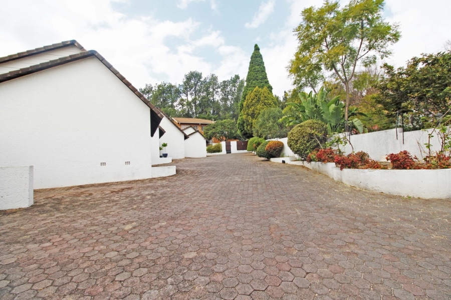 3 Bedroom Property for Sale in Bryanston Gauteng