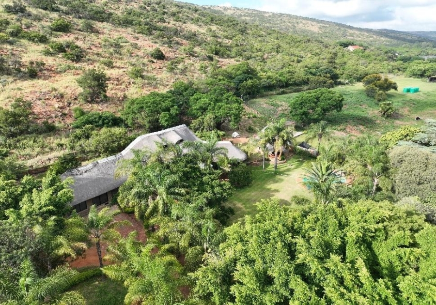 8 Bedroom Property for Sale in Uitzicht AH Gauteng