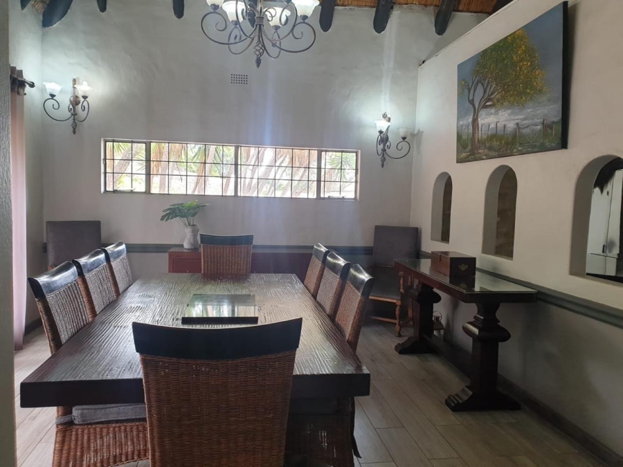 8 Bedroom Property for Sale in Uitzicht AH Gauteng