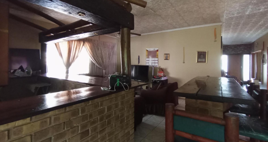 5 Bedroom Property for Sale in Parktown Estate Gauteng