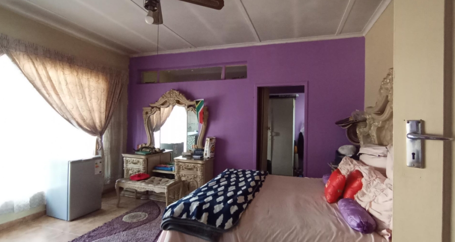 5 Bedroom Property for Sale in Parktown Estate Gauteng