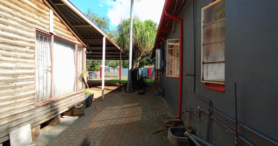 5 Bedroom Property for Sale in Parktown Estate Gauteng
