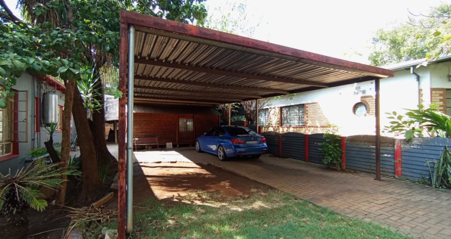 5 Bedroom Property for Sale in Parktown Estate Gauteng