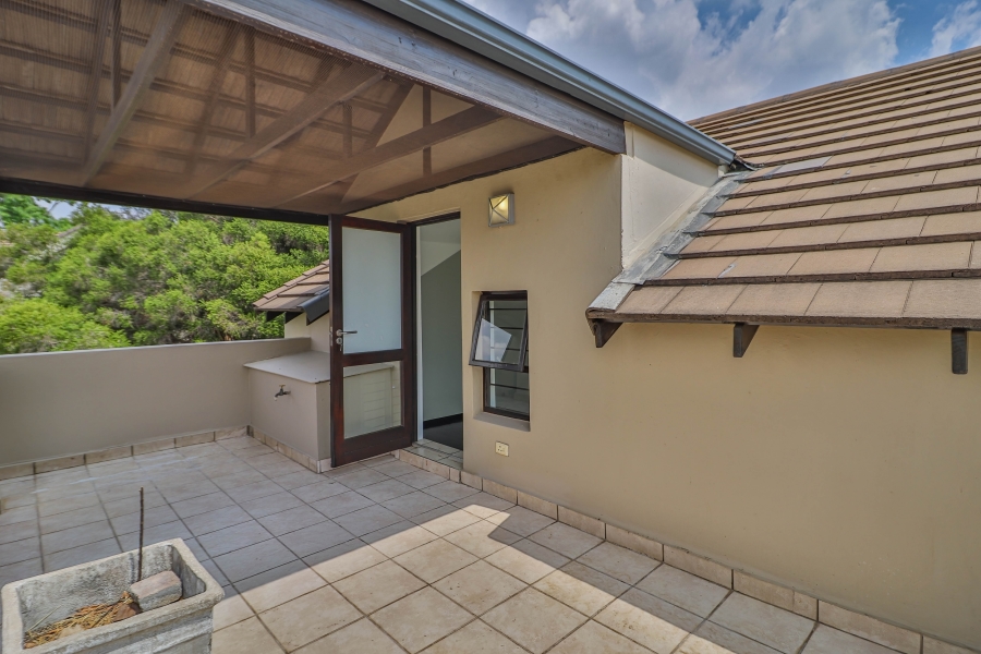 1 Bedroom Property for Sale in Bryanston Gauteng