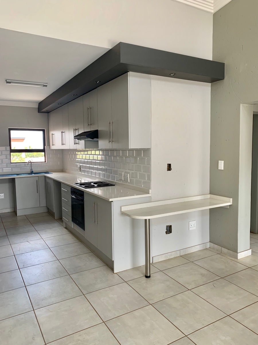 To Let 2 Bedroom Property for Rent in Eveleigh Gauteng