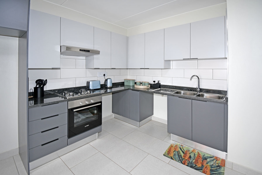 2 Bedroom Property for Sale in Bedfordview Gauteng