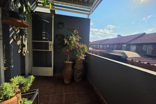 3 Bedroom Property for Sale in New Redruth Gauteng