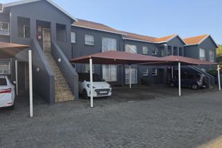 3 Bedroom Property for Sale in New Redruth Gauteng