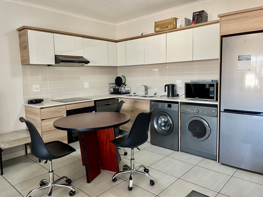 To Let 1 Bedroom Property for Rent in Waterfall Gauteng